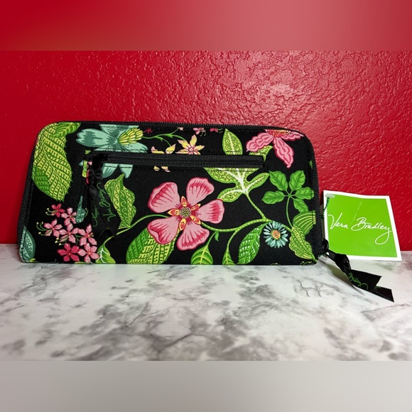 Vera Bradley Bags Vera Bradley Travel Organizer In Black With Flowers Poshmark